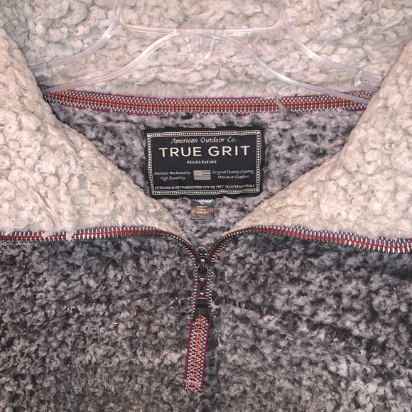 Women’s True Grit Pullover - Picture 2 of 3